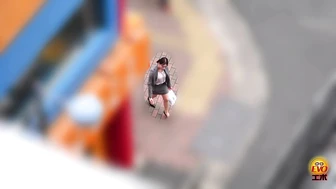 DLEE-804 02 Covert photography: Office workers way of relieving stress! Naked peeing in the company restroom