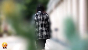 DLEE-824 03 Hidden camera footage of peeing in a Western-style toilet, part 4