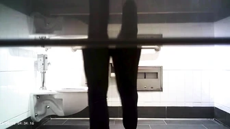 Hot Girls In Student Toilet 1