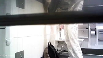 Hot Girls In Student Toilet 7