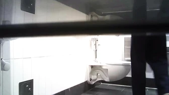 Hot Girls In Student Toilet 8