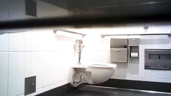 Hot Girls In Student Toilet 10