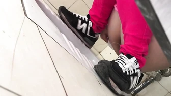 China Toilet Voyeur 2163