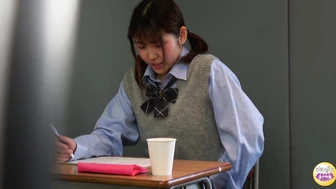 DLSL-657 05 Pleasure-filled holy water leaking woman ⑤ A special fetish for incontinence