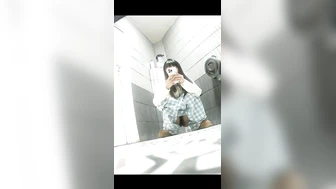 Womens Toilet In a Bar 4