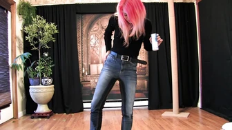 Scarlett's Countdown To Relief