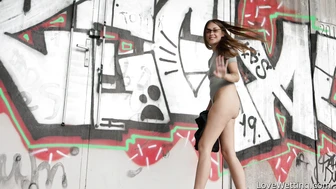 Lola Desire - Pissing Scene