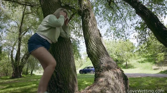 Nikki - Pissing Scene