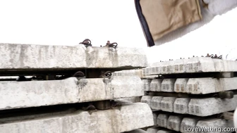 Vanessa Leone - Pissing Scene