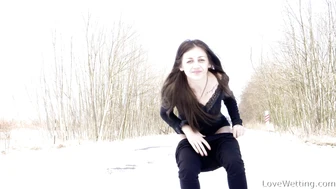 Lola Desire - Pissing Scene