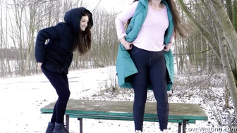 Lola Desire + Valentina Ross - Pissing Scene