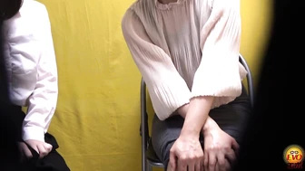 DLEE-537 02 The conference room is flooded! Multiple simultaneous pee leaks