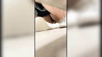 MUJI boutique TWTP 1685 Lurking in the school girls restroom