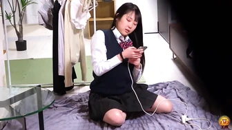 DLEE-751 03 Schoolgirl After School Intense Rubbing Incontinence Masturbation 01