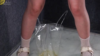 OJHI-781 04 Stopped elevator, pee holding panic, emergency escape part 13