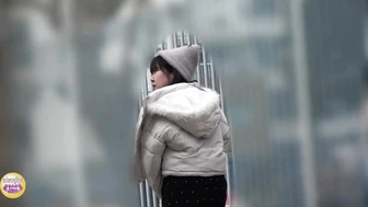 DLSL-673 03 Winter has arrived! A steamy winter pee spot