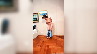 peestella - Pissing Compilation 07