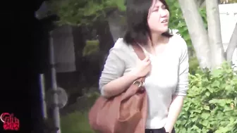 DLFF-017 03 Girls can't stop peeing after noticing a man with a camera