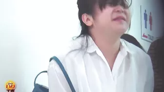 DLEE-307 02 Women lining up to pee in popular public toilet VOL 3