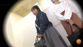 DLEE-363 06 Toilet voyeur - girls barely holding their pee while waiting at the private room door, , DesperVids DLEE-363 06 Toilet voyeur - girls barely holding their pee while waiting at the private room door, , DesperVids