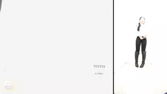 DLSL-027 03 Women jumping into the toilet cabin on the edge of the bladder limit