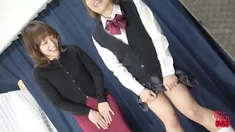 DLFF-497 03 Pee-holding duel between schoolgirl and office lady