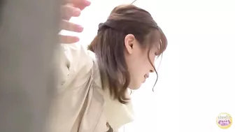 DLSL-308 04 Hidden footage at the water samples tasting. Mixed diuretics makes girls wet themselves and then pee while holding the toilet door with a broken lock