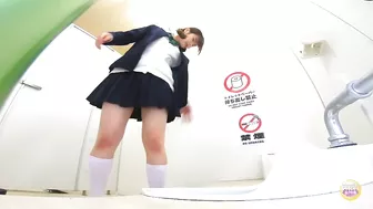 DLSL-510 05 Female college and school students holding their pee to the limit during test and then rushing to the toilet after to release powerful stream. VOL. 2
