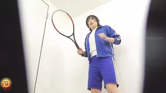 DLEE-582 03 On the verge of wetting: school girls in gym clothes peeing after reaching their holding limit