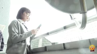 DLEE-587 02 Hidden camera: pee holding situation and miserable wetting of a school girl