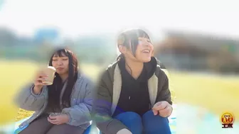 DLEE-676 02 Girls walking around outdoor leisure facilities and peeng on Japanese style toilet, Amateur Collection, DesperVids
