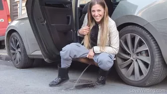 Silvia Dellai - Pissing Scene