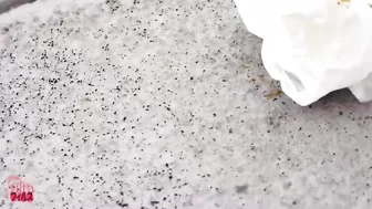 DLFF-227 01 Dynamic pee streams flying under the blue sky