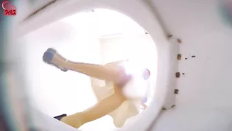 DLFF-247 01 Superb peeing view Women on toilet spreading legs in M position VOL 2