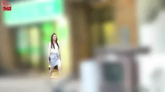 DLFF-247 03 Superb peeing view Women on toilet spreading legs in M position VOL 2