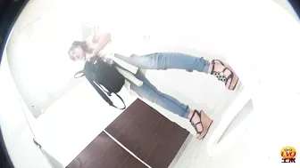 DLEE-194 03 Women wetting themselves after peeing desperation in the highway car