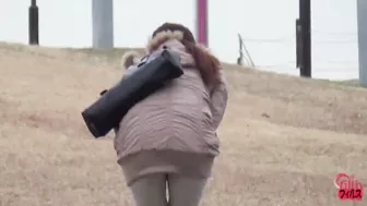 DLFF-038 04 Outdoor wetting voyeur - women leaking piss and throwing away wet underwear