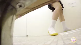 DLSL-036 01 School gals rushing to the toilet! Leaking urine situations