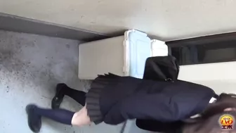 DLEE-227 01 Girls exposed while peeing standing up and being watched by somebody