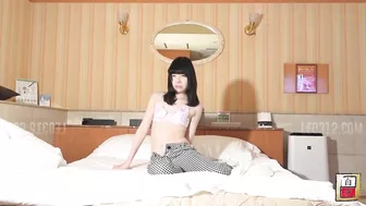 DLJG-368 02 Self-filmed piss desperation Nude girls peeing after limit of patience