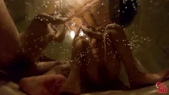 DLFF-249 03 Best girlfriends relaxing at Onsen. Friendly outdoor bath and urination