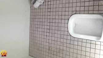 DLEE-079 01 Exploring fine urine lines. Public toilet voyeur. VOL. 3