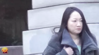 DLEE-053 02 Multi view toilet voyeur. Girls caught peeing and blowing farts