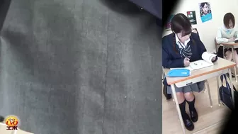 DLEE-169 03 Peeping Schoolgirls Loud Farting During Class