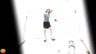 DLEE-111 02 Office toilet spy camera. OL’s leaked panties