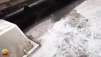 DLEE-062 05 Neat girls caught wetting their panties in the towm