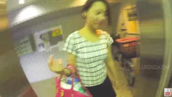 DLJG-228 01 Amateur girls urination records. Piss holding competition