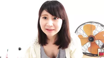 DLJG-429 01-01 "I love to masturbate with sex toys while holding my pee. I'll repeat the orgasms again and again until it leaks... Am I a pervert???"