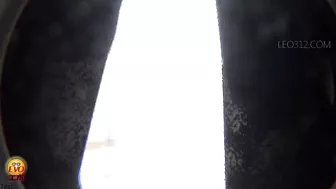 DLEE-334 03 Japanese style toilet voyeur: female urine laser beams striking inside of the toilet tank! VOL 4