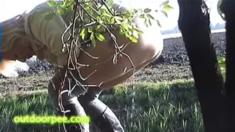 drunken girl piss outdoor, Voyeur Collection, PissRIP drunken girl piss outdoor, Voyeur Collection, PissRIP